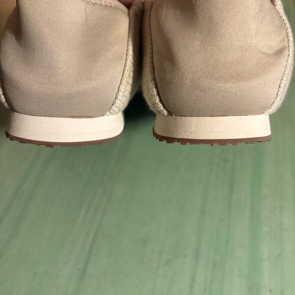 MINT Womens Teva ReEmber Slip On Slippers 1125471 Shoes Size 9 - Picture 5 of 9